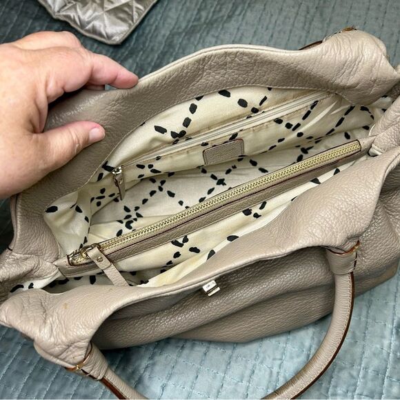 Kate Spade Bag Taupe Gray Leather Satchel, Bexley Stevie, Roomy, Pockets+ - Picture 6 of 9